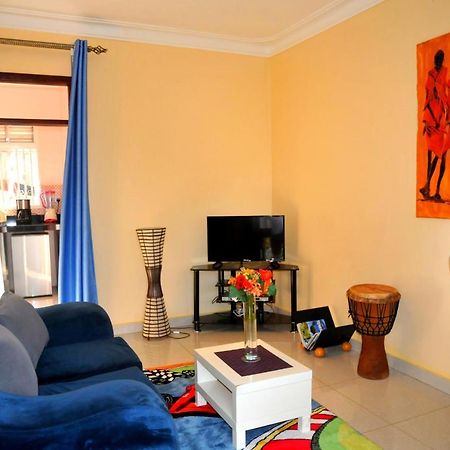 אנטבה Victoria Lake View Guesthouse & Safaris מראה חיצוני תמונה