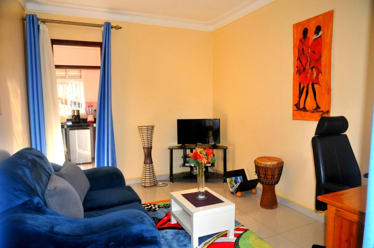 אנטבה Victoria Lake View Guesthouse & Safaris מראה חיצוני תמונה