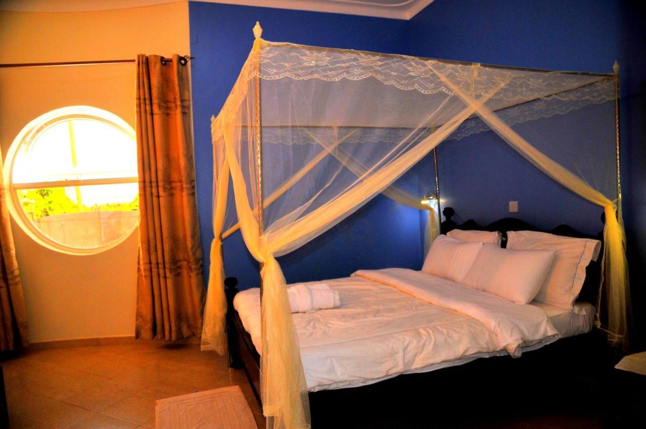 אנטבה Victoria Lake View Guesthouse & Safaris מראה חיצוני תמונה